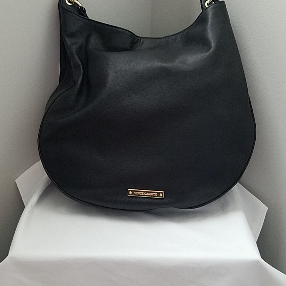 Vince Camuto Hobo